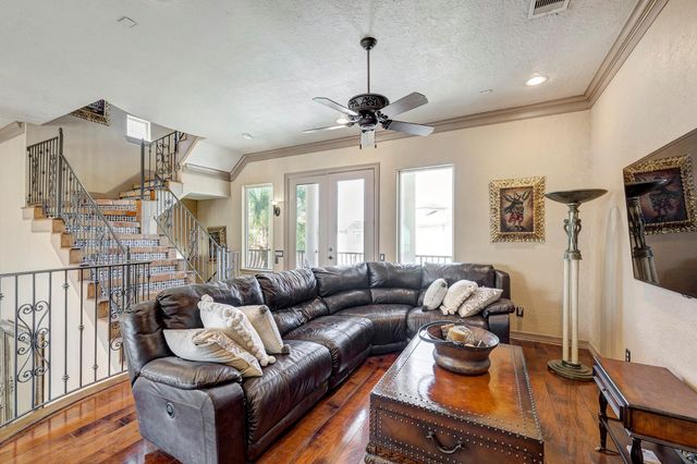 1410 Oceanside Lane, League City, TX 77573