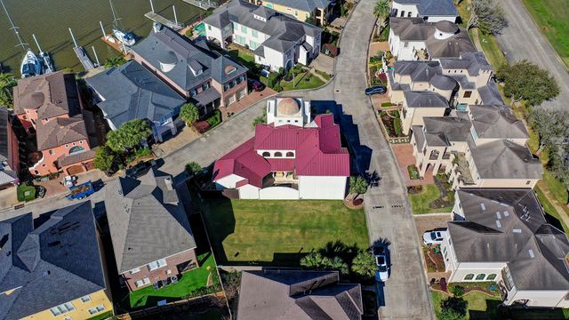 1410 Oceanside Lane, League City, TX 77573