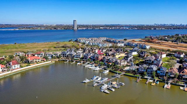 1410 Oceanside Lane, League City, TX 77573