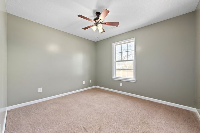 266 Ashley Dr, Ozark, AL 36360