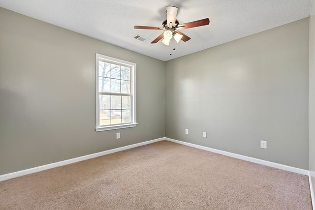 266 Ashley Dr, Ozark, AL 36360