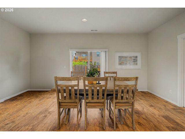 15647 Sw WREN Ln, Beaverton, OR 97007