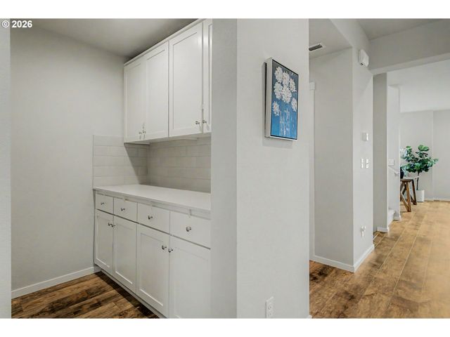 15647 Sw WREN Ln, Beaverton, OR 97007