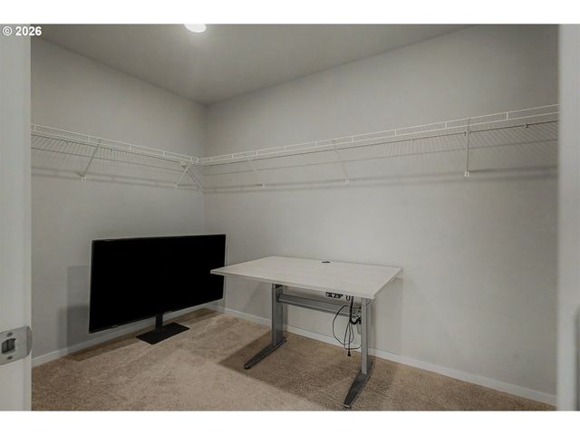 15647 Sw WREN Ln, Beaverton, OR 97007