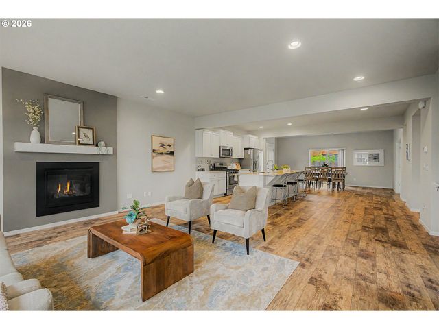 15647 Sw WREN Ln, Beaverton, OR 97007