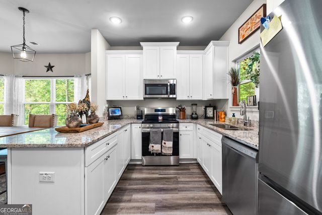 218 Tenney Nelson Road, Grantville, GA 30220