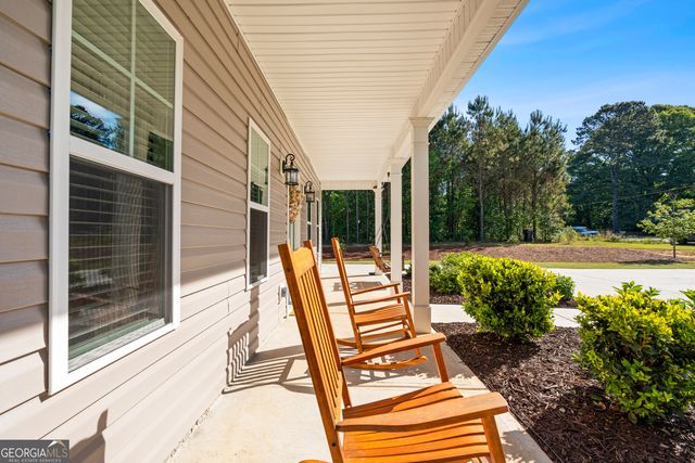 218 Tenney Nelson Road, Grantville, GA 30220