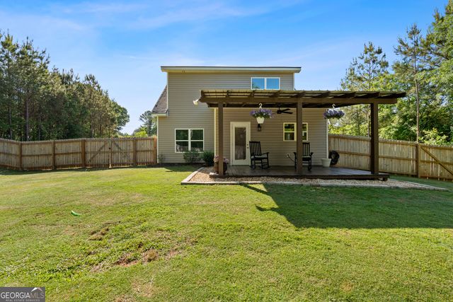 218 Tenney Nelson Road, Grantville, GA 30220