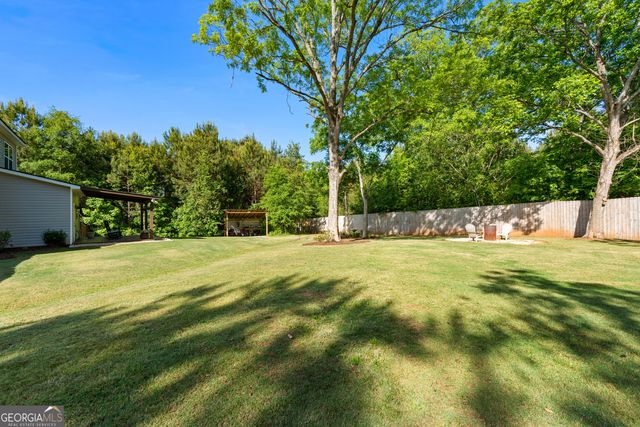 218 Tenney Nelson Road, Grantville, GA 30220