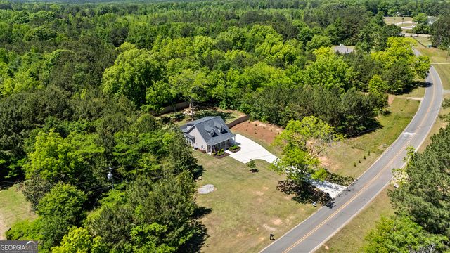 218 Tenney Nelson Road, Grantville, GA 30220
