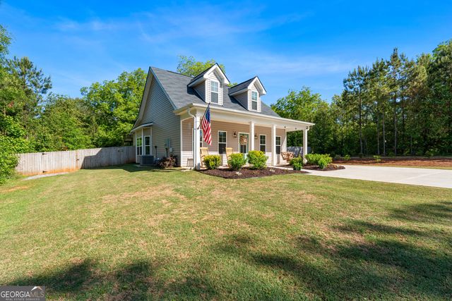218 Tenney Nelson Road, Grantville, GA 30220