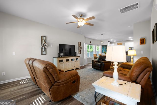 218 Tenney Nelson Road, Grantville, GA 30220