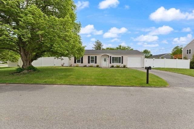 8 Viking Drive, Whitman, MA 02382