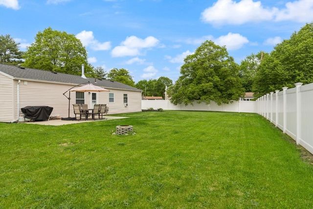 8 Viking Drive, Whitman, MA 02382