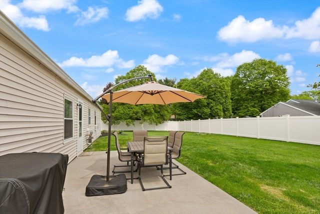 8 Viking Drive, Whitman, MA 02382