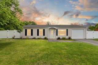 8 Viking Drive, Whitman, MA 02382