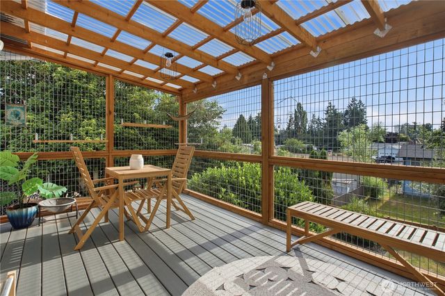 16418 125th Avenue SE, Renton, WA 98058
