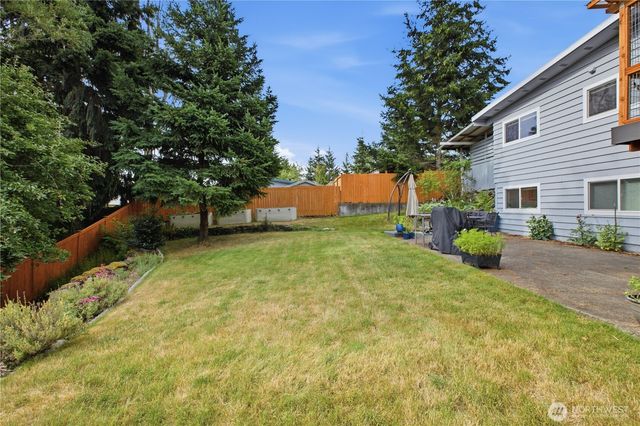 16418 125th Avenue SE, Renton, WA 98058