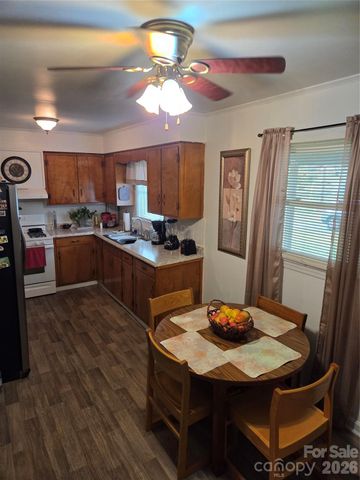 4800 Chapel Grove Road, Gastonia, NC 28052