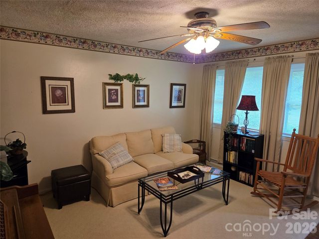 4800 Chapel Grove Road, Gastonia, NC 28052