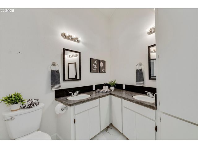 7755 Sw BRACKEN Dr, Cornelius, OR 97113