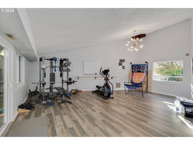 7755 Sw BRACKEN Dr, Cornelius, OR 97113