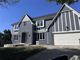 12104 Cedar Street, Overland Park, KS 66209