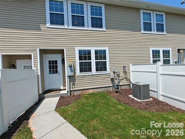 8230 Viewpoint Lane, Cornelius, NC 28031