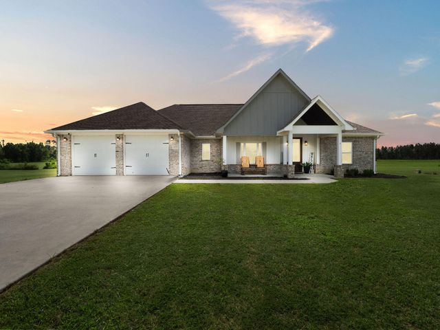 1777 Schuetz Rd, Deridder, LA 70634