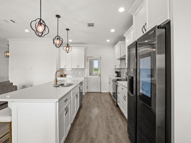 1777 Schuetz Rd, Deridder, LA 70634