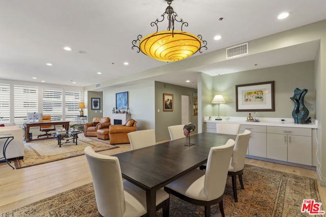 10430 Wilshire Boulevard 305, Los Angeles, CA 90024