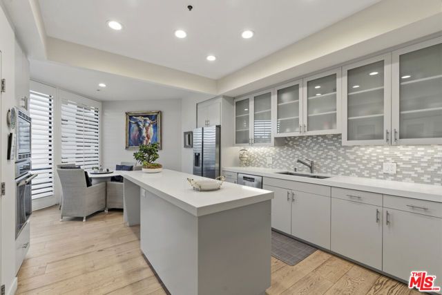 10430 Wilshire Boulevard 305, Los Angeles, CA 90024
