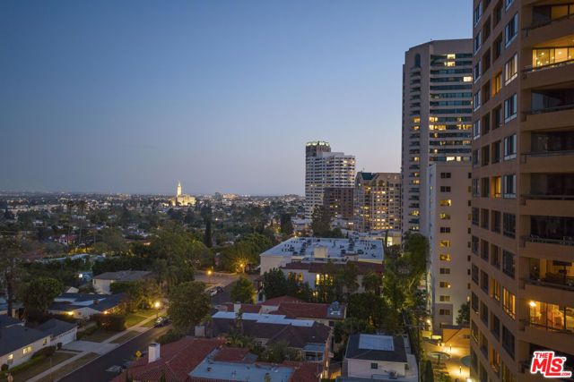 10430 Wilshire Boulevard 305, Los Angeles, CA 90024