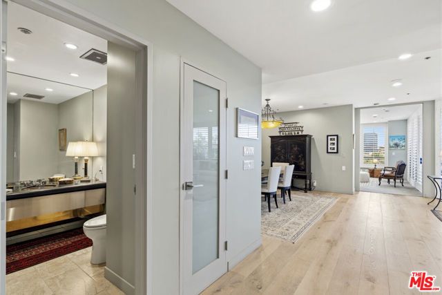 10430 Wilshire Boulevard 305, Los Angeles, CA 90024