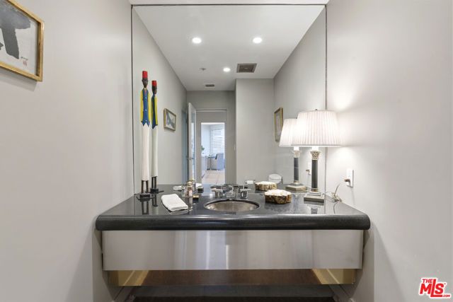 10430 Wilshire Boulevard 305, Los Angeles, CA 90024