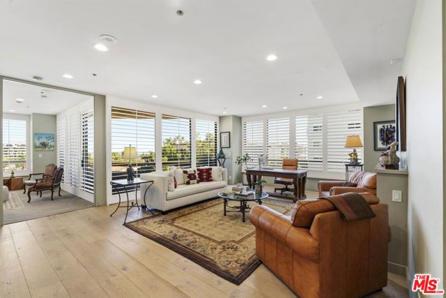 10430 Wilshire Boulevard 305, Los Angeles, CA 90024