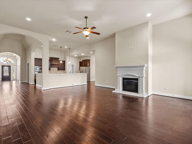 2524 Davis Prairie Lane, Friendswood, TX 77546