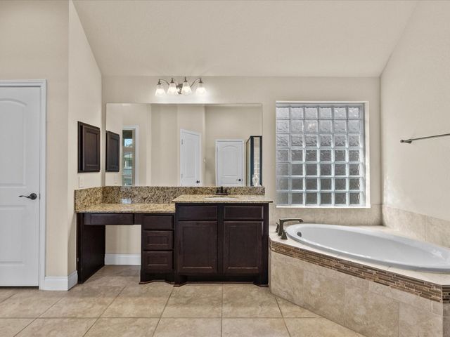 2524 Davis Prairie Lane, Friendswood, TX 77546