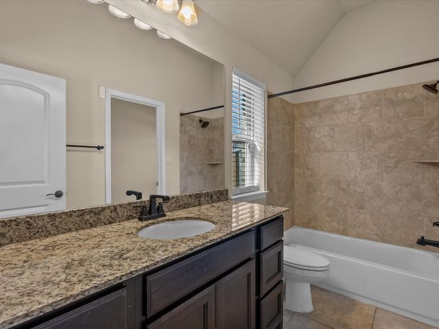 2524 Davis Prairie Lane, Friendswood, TX 77546