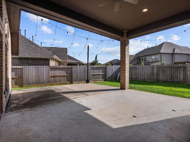 2524 Davis Prairie Lane, Friendswood, TX 77546