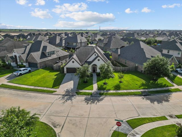 2524 Davis Prairie Lane, Friendswood, TX 77546