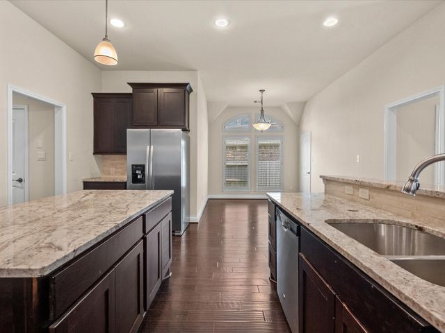 2524 Davis Prairie Lane, Friendswood, TX 77546