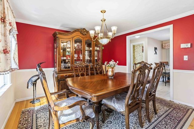 1 Toni Dr, Bellingham, MA 02019