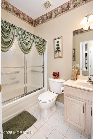 20 Derry Meeting Drive, Manalapan, NJ 07726