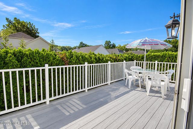 20 Derry Meeting Drive, Manalapan, NJ 07726