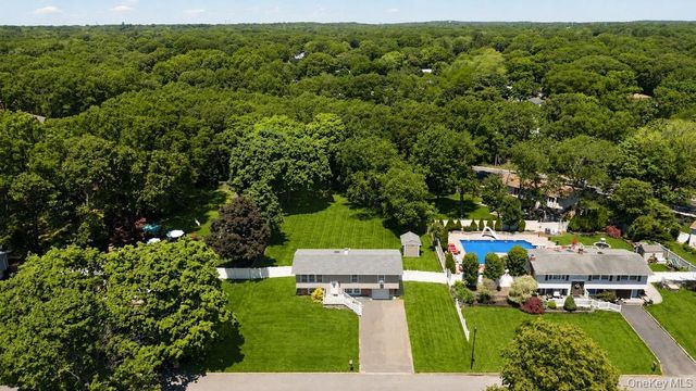 5 Fairway Drive, Port Jefferson Station, NY 11776