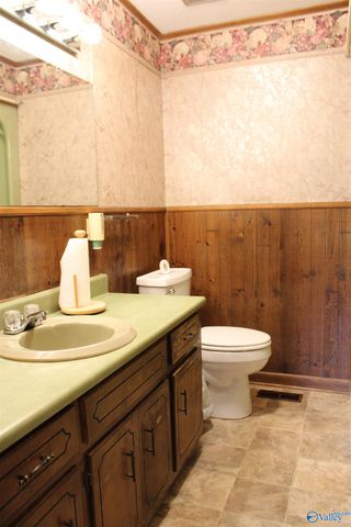 9750 Alabama Highway 101, Town Creek, AL 35672