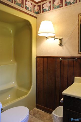 9750 Alabama Highway 101, Town Creek, AL 35672