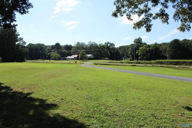 9750 Alabama Highway 101, Town Creek, AL 35672