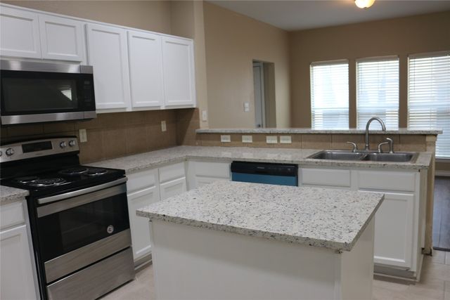 327 Regency Drive, Allen, TX 75002